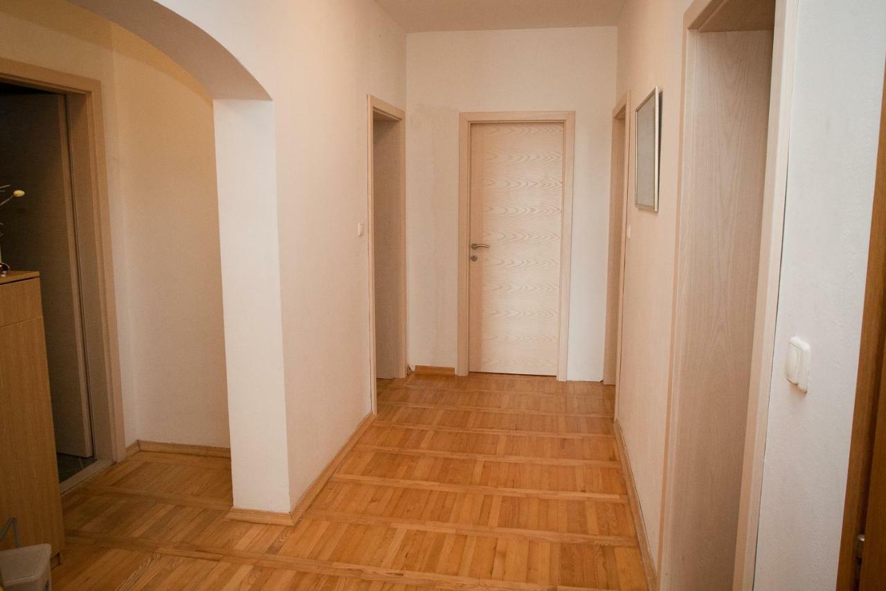 Apartman Ana Radovin エクステリア 写真