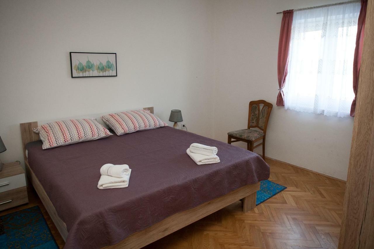 Apartman Ana Radovin エクステリア 写真